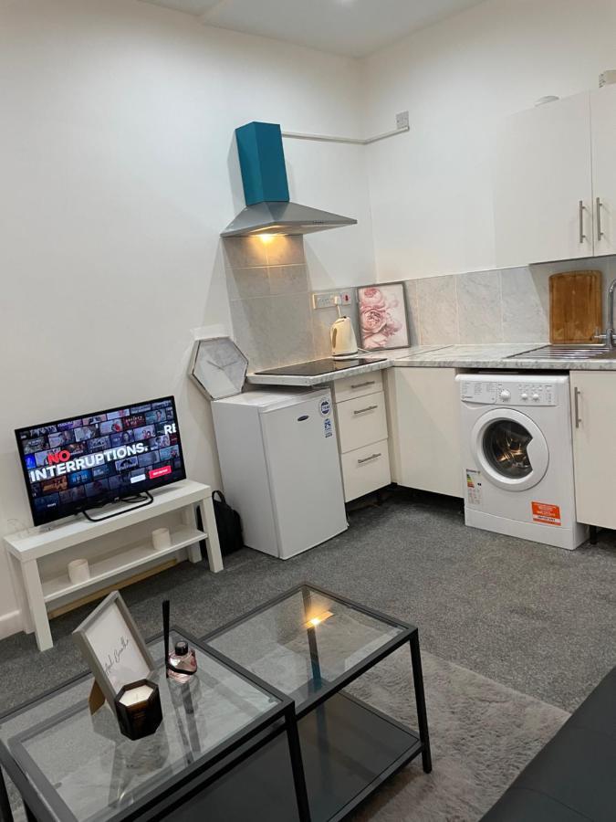 Apartment In Bham City Centre Free Parking Sleeps 3 伯明翰 外观 照片